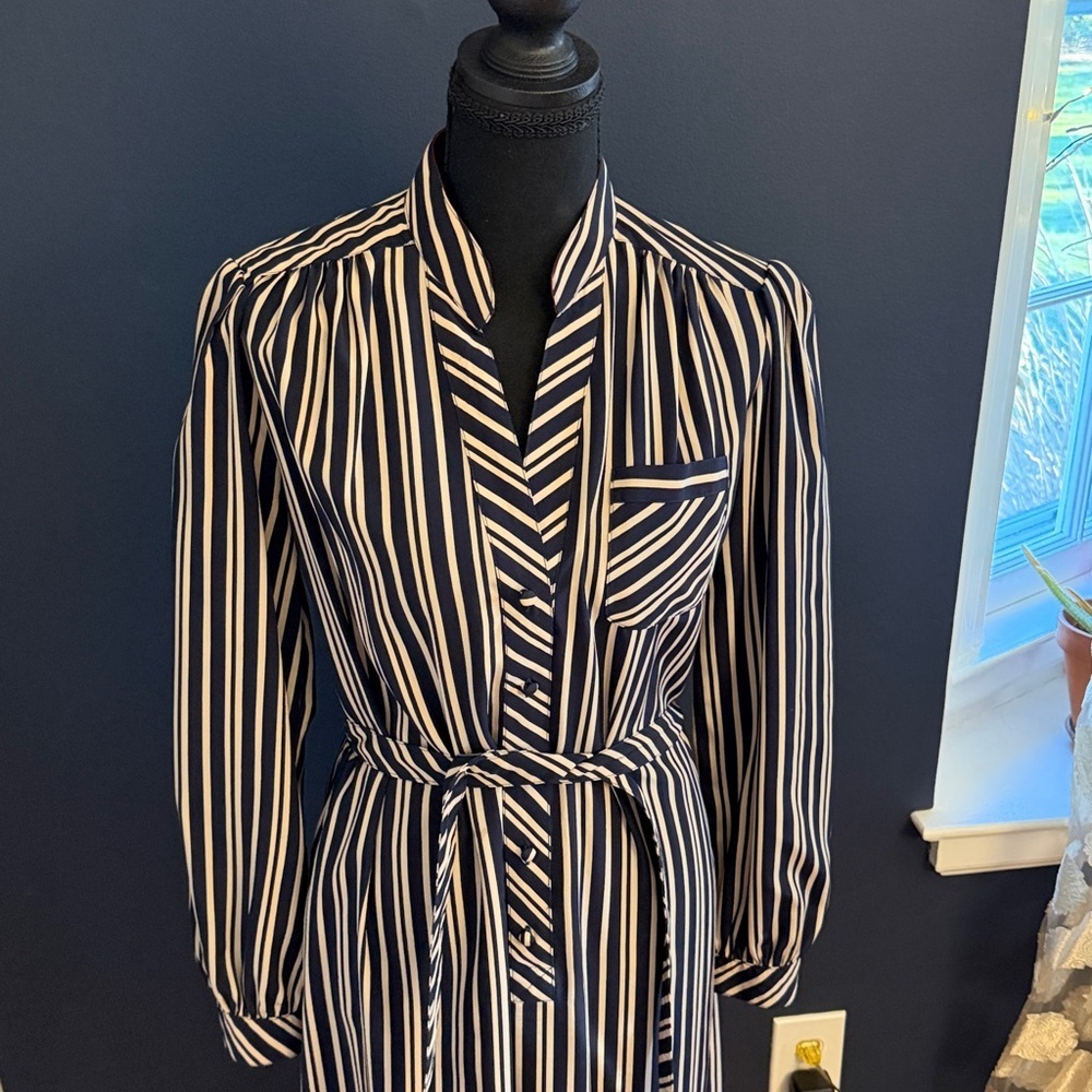 Vintage 70s Navy Stripe Shirt Dress Tie Waist Schrader Sport Size 10 perfect!